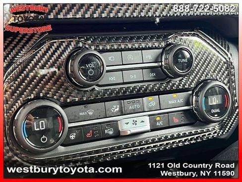 Used 2025 Ford Bronco Outer Banks AWD/4WD image 31