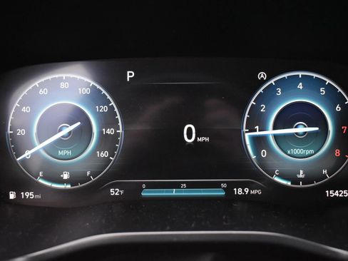 Used 2022 Hyundai Santa Fe Calligraphy w/ Cargo Package image 33