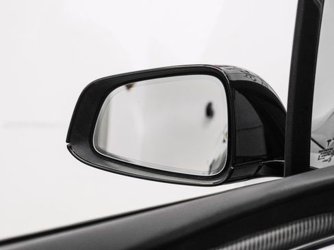 Used 2023 Tesla Model X Plaid image 46