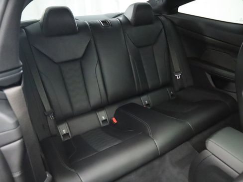 Used 2023 BMW M4 Coupe image 23