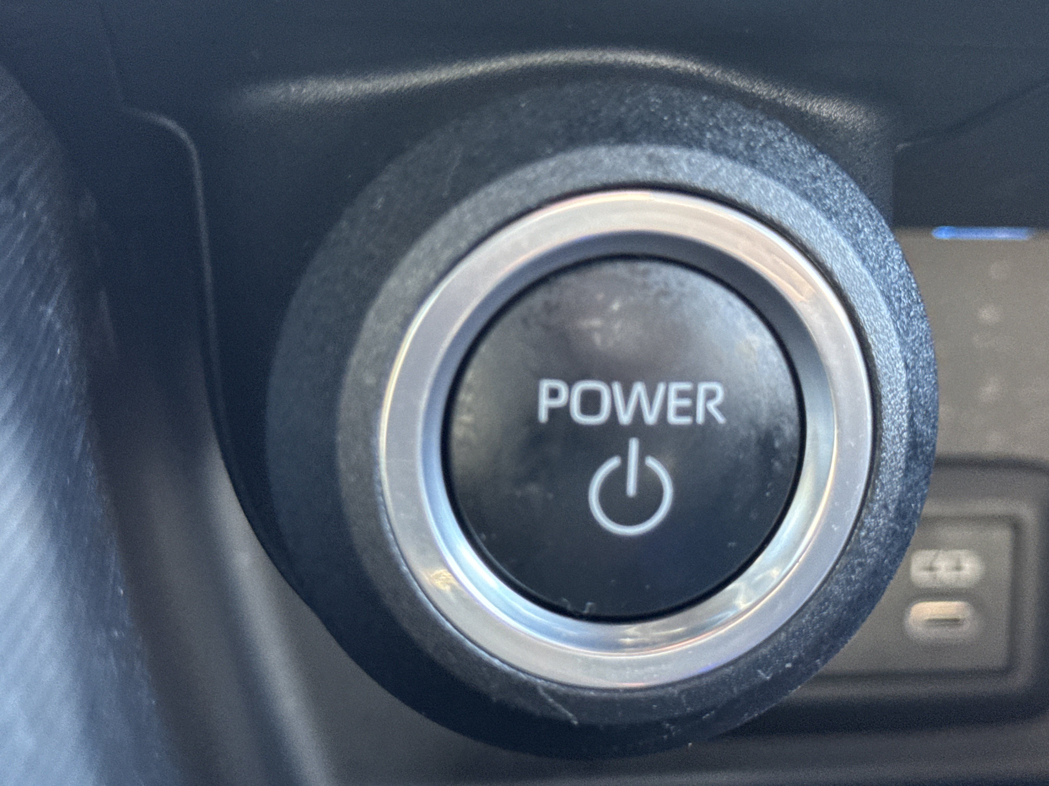 Used 2023 Toyota Venza Limited AWD/4WD image 11