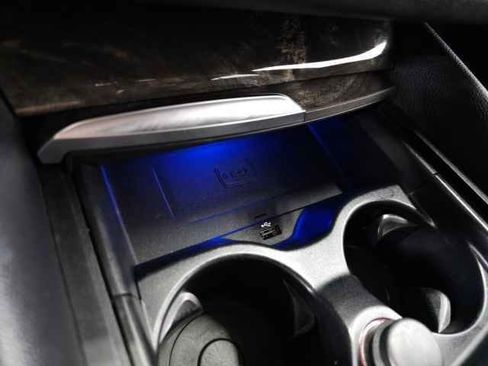 Used 2019 BMW 530i xDrive w/ Convenience Package image 32