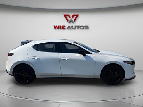 Used 2021 MAZDA MAZDA3 Hatchback w/Premium Plus Pkg AWD/4WD image 6