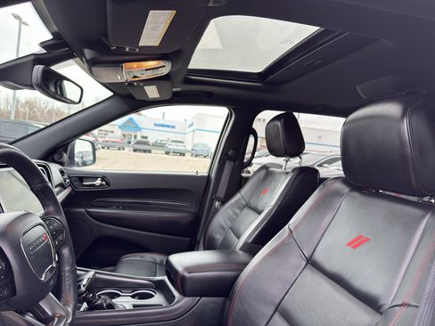 Used 2024 Dodge Durango GT image 27