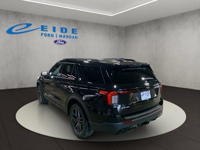 New 2026 Ford Explorer ST-Line w/ ST-Line Street Pack AWD/4WD image 7