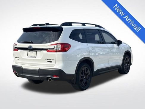 Used 2023 Subaru Ascent Onyx Edition AWD/4WD image 7