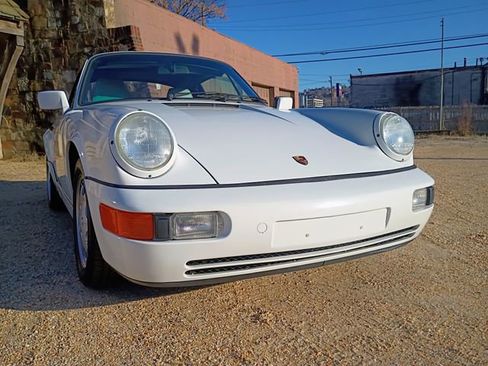 Used 1991 Porsche 911 Carrera image 2