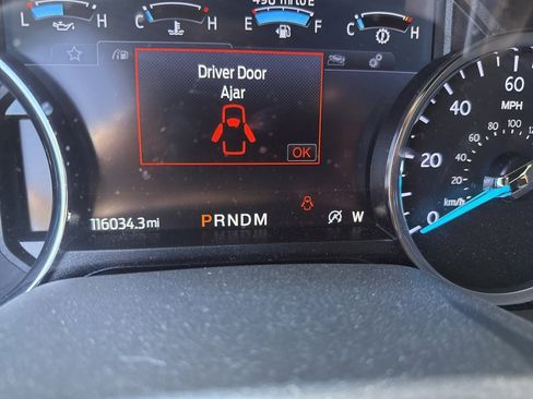 Used 2021 Ford Expedition Max XLT image 9