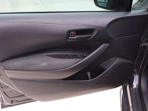 Used 2024 Toyota Corolla LE FWD image 24
