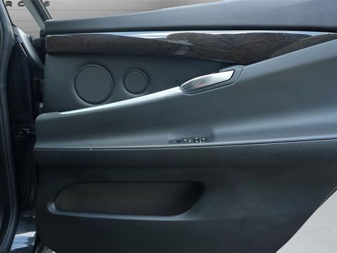 Used 2016 BMW 535i Gran Turismo xDrive image 30