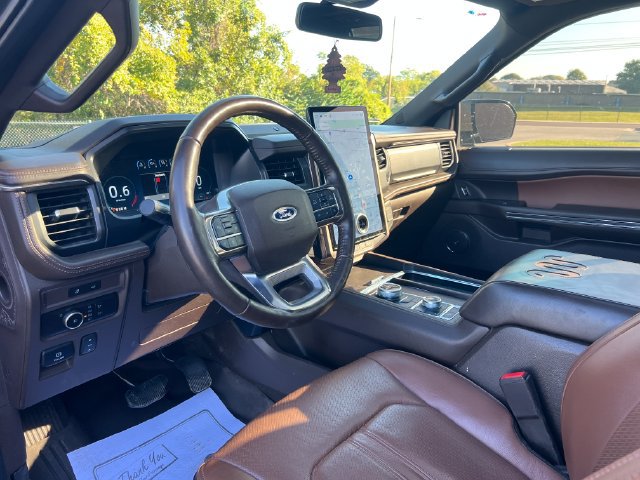 Used 2023 Ford Expedition Max King Ranch AWD/4WD image 18