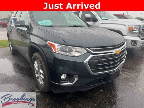 Used 2020 Chevrolet Traverse LT w/ LPO, Floor Liner Package AWD/4WD image 1