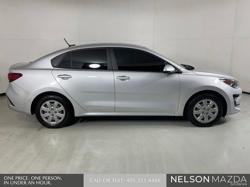 Used 2022 Kia Rio S FWD image 5