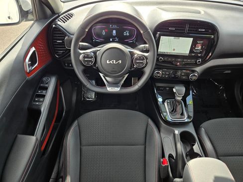 Used 2024 Kia Soul GT-Line FWD image 14