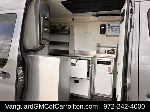 Used 2021 Mercedes-Benz Sprinter 4500 w/ Parking Package image 28