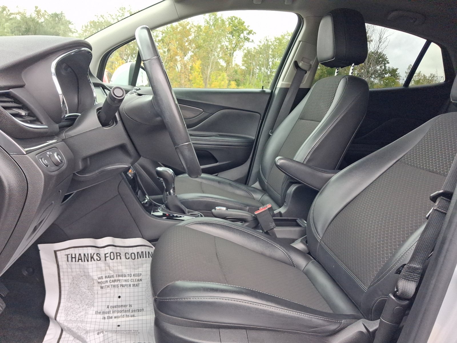 Used 2020 Buick Encore Preferred w/ Safety Package FWD image 5