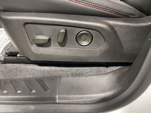 New 2026 Chevrolet Colorado Z71 w/ Technology Package image 23