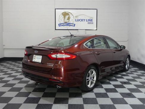 Used 2015 Ford Fusion Titanium FWD image 10