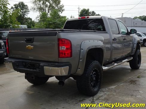 Used 2013 Chevrolet Silverado 2500 LT w/ Interior Plus Package AWD/4WD image 6