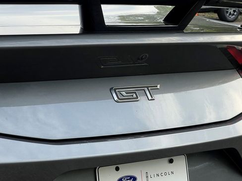 Used 2024 Ford Mustang GT Premium image 9