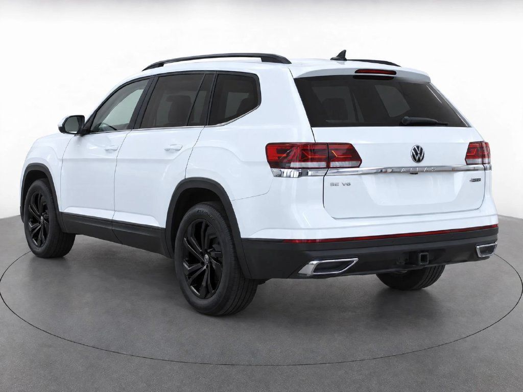Used 2023 Volkswagen Atlas SE w/ Black Wheel Package AWD/4WD image 9