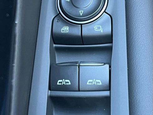 New 2026 Chevrolet Suburban Premier AWD/4WD image 9