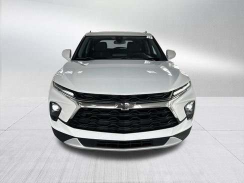 Used 2024 Chevrolet Blazer LT w/ Convenience Package FWD image 2