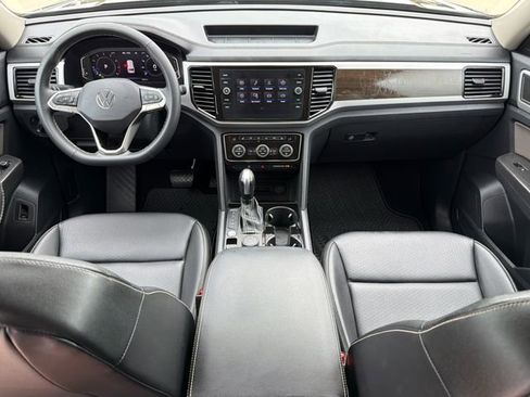Used 2022 Volkswagen Atlas SE AWD/4WD image 12