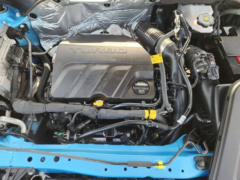 Used 2025 Chevrolet Trax ACTIV FWD image 34