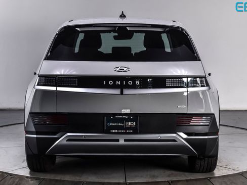 Used 2024 Hyundai Ioniq 5 SEL AWD/4WD image 5