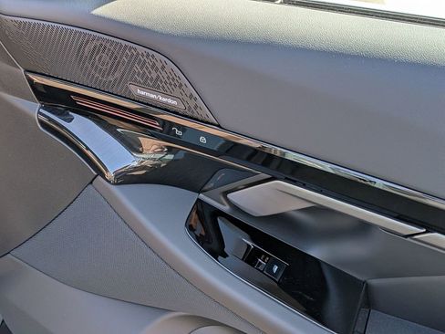 New 2026 BMW 530i image 34