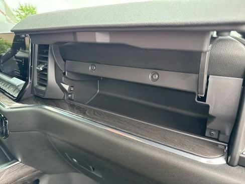 Used 2025 Chevrolet Silverado 2500 LTZ w/ LTZ Plus Package image 36