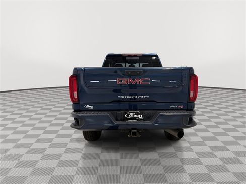 Used 2022 GMC Sierra 3500 AT4 w/ AT4 Preferred Package image 9