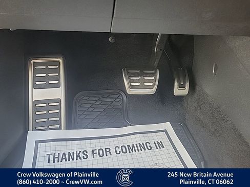 Certified 2021 Volkswagen Tiguan SEL Premium R-Line image 40