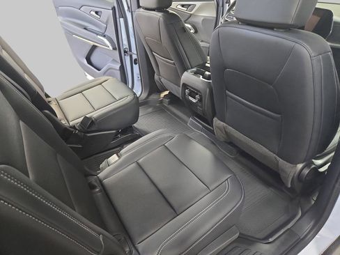New 2026 Chevrolet Traverse LT w/ Driver Confidence Package image 12