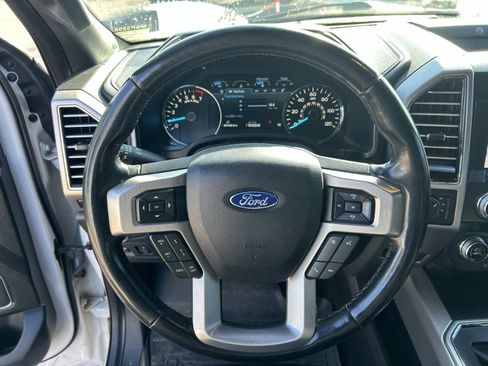 Used 2019 Ford F150 Platinum w/ Equipment Group 701A Luxury image 17