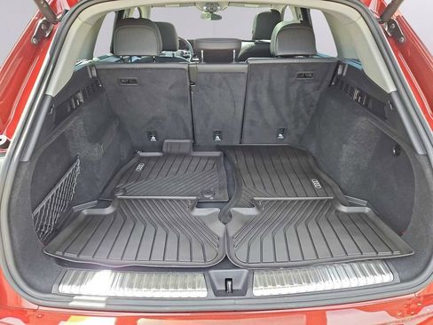 Certified 2025 Audi Q5 Premium w/ Premium Plus AWD/4WD image 35