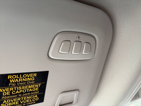 Used 2024 Ford Escape Platinum w/ Premium Technology Package AWD/4WD image 25
