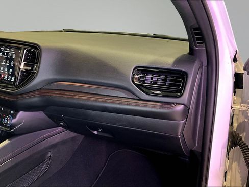 Used 2024 Dodge Durango GT AWD/4WD image 27