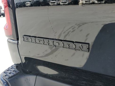 New 2026 RAM 1500 4x4 Crew Cab image 8