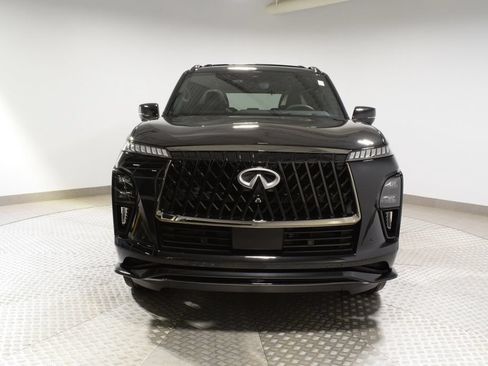 Certified 2026 INFINITI QX80 4WD image 8