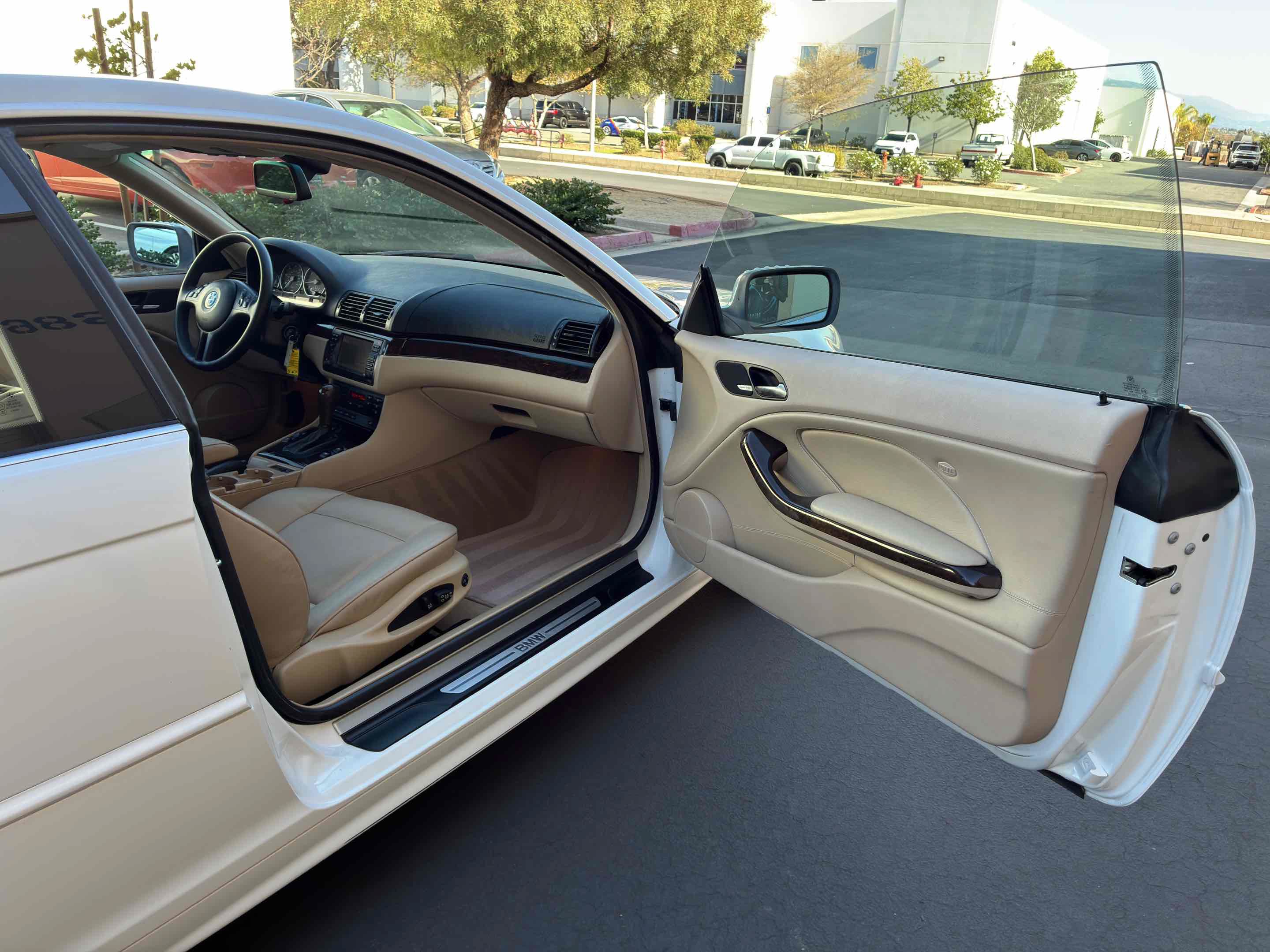 Used 2006 BMW 330Ci Coupe RWD image 38