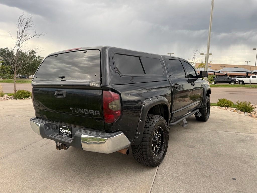 Used 2016 Toyota Tundra SR5 w/ SR5 Upgrade Package AWD/4WD image 9