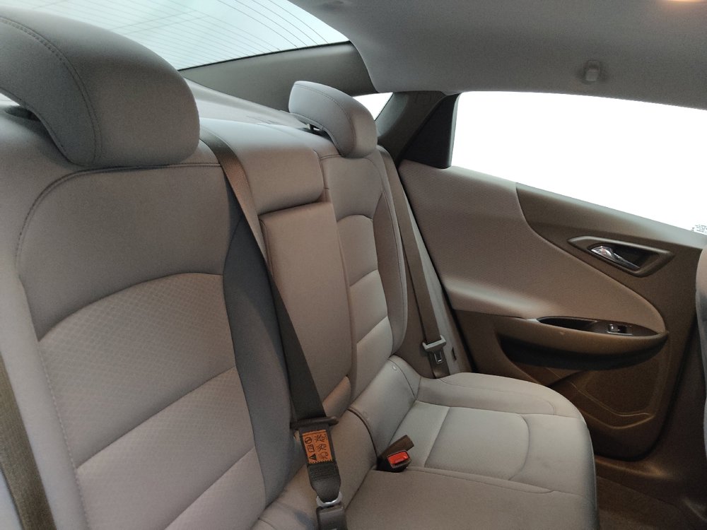 Used 2025 Chevrolet Malibu LT FWD image 19