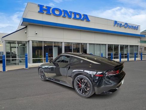 Used 2024 Nissan Z Performance w/ Floor Mat Package image 5