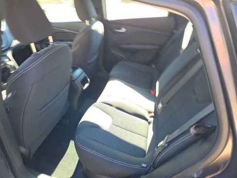 Used 2015 Dodge Dart SXT image 19