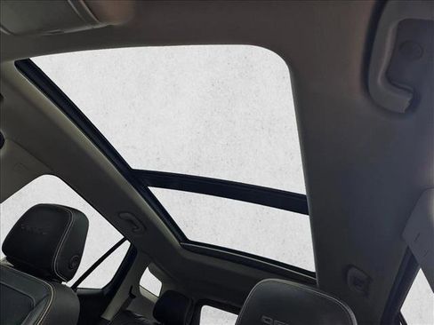 Used 2020 GMC Terrain Denali image 14