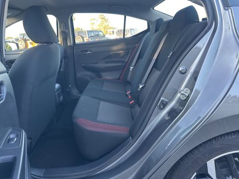 Used 2024 Nissan Versa SR image 9
