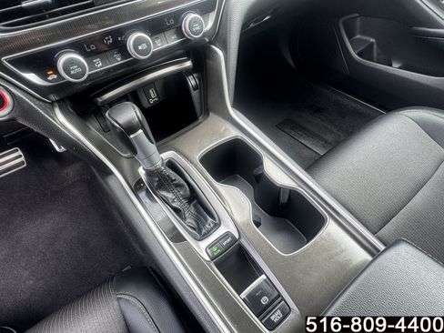 Used 2018 Honda Accord Sport image 19