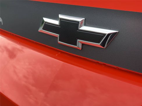 Used 2018 Chevrolet Camaro SS w/ Hot Wheels Edition RWD image 46